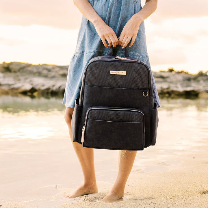 Sync Backpack Diaper Bag in Carbon Cable Stitch